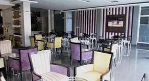 Hotel Monte Carlo - Image 2