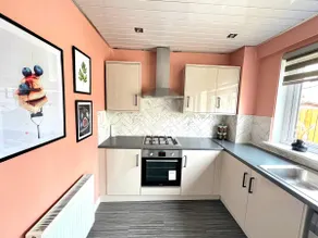 Quirky, Family Home in Glasgow - Image 2