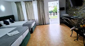 The Queenslander Motel - Image 2
