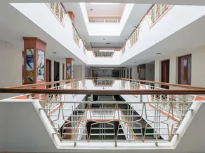 Hotel Alakapuri - Image 2