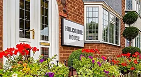 Holcombe House - Image 3