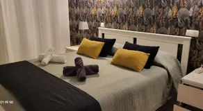 Apartamento T2 Encosta sao jose - Image 2