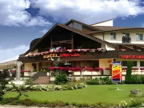 Hotel Eroplán - Image 2