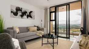 Waters Edge Apartments - Image 2