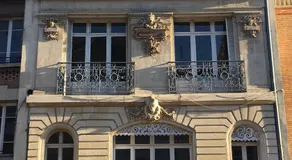 Duplex hammam au pied de la Cathédrale avec vue - Image 3