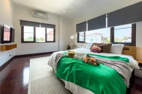 Lakeside Lotus Pool Villa - 9 Bedrooms - Image 2