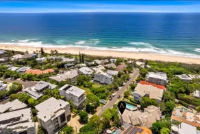 Family Beach Abode, Sunshine Beach - Image 5