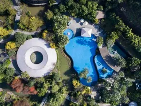 Banyueshan Spa Hotel - Image 2
