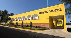 Hotel-Motel Calens - Image 5