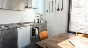 Casa completa, jardín privado y garaje VUT 40-0616 - Image 3