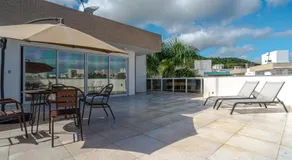 Floripa Cobertura Brisas Jurerê com Terraço de Luxo - Image 3