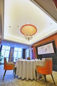 Huakang Dijing Hotel - Image 4