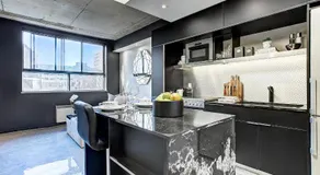 Pierce Boutique Apartments by Simplissimmo - Image 5