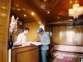 Hotel Maharaja - Image 4