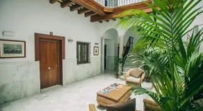Apartamentos casa palacio - Image 5