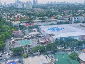 Kasara De Ulap BEST Staycation - 25th Floor City View - Pool & Fast Wi-Fi - Image 5