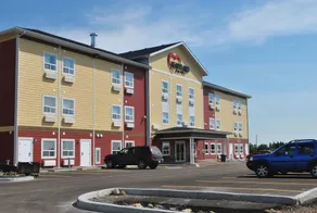 Elk Island Studios - Lamont - Image 4