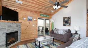 Peaky Woods Cabin Hot Tub Game Room MTN Views - Image 2