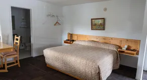 Bonanza Gold Motel - Image 2