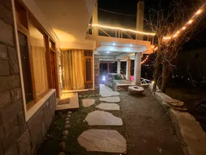 The Venus, Live like a local - Image 3