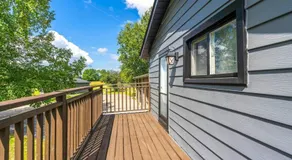 Serene 4BR house with Hot tub, Lake, Billiards and BBQ - Image 4