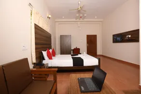 JK Golden Embassy - Image 2