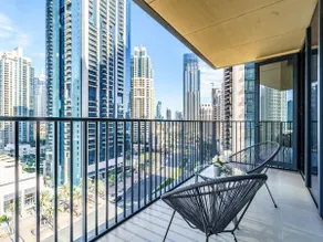 Luxurious 2BR in Boulevard Heights| Downtown Dubai - Image 4