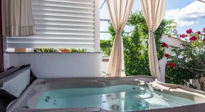 Apartment Marin,seaview,terrace massage hot tube,grill place,parking - Image 3