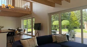 Villa Jule - Cozy and Elegant Place with Open Ceiling, Beautiful Garden and Specious Terrace - Image 2