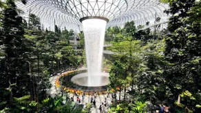 Coliwoo Resort Changi - Image 1