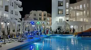 شاليه من غرفتين سانتوريني الساحل الشمالي - Image 4