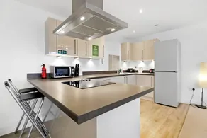 Portfolio Apartments - Stevenage Town Centre - Image 5