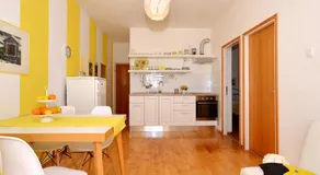 Apartments NewWay Bol - Image 2