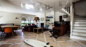 Lisbon Surf Villa - Image 2