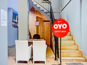 OYO 90738 Griya Dara Near Swimming Pool Essence Dharmawangsa JAKARTA - Image 4