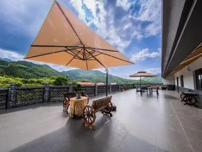 Yunfeng Juzhuju - Image 5