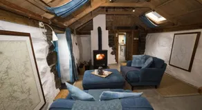 Tigh Bhisa Blackhouse - Image 3