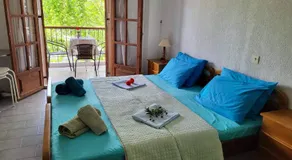 HOTEL AGNI -ENOIKIAZOMENA DIAMERIZMATA - Image 2