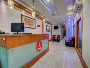 HOTEL Embassy - Image 5