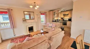 Wendy Lodge Dream Holiday - Image 2