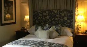 The Brownlow Arms Inn - Image 2