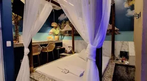 Motel Del Rey - Image 2