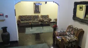 Lake Hotel - Image 3