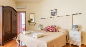Noelia guesthouse - Image 2