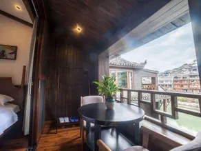 Fenghuang Slowly Time Inn - Image 2