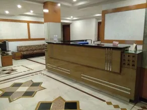 Hotel Supreme - Image 3