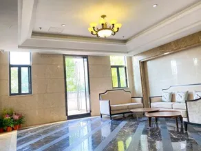 Gingko Lake Resort Hotel Villa - Image 2