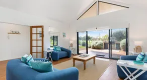 Beachfront Prevelly Exclusive Holiday Home - Image 2