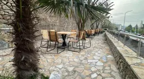 Hotel Yjet - Image 3