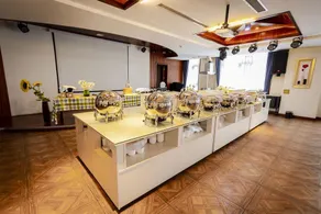 Linzhou Hongqiqu International Hotel - Image 3